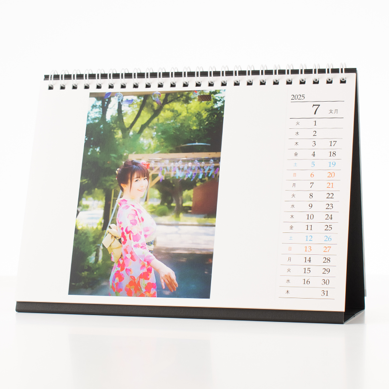 「有限会社ケイテック 様」製作のオリジナルカレンダー ギャラリー写真2